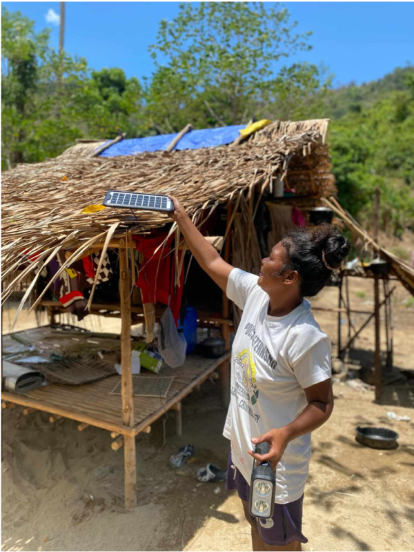 Pilipinas Shell Foundation brings solar power to Batak community in ...